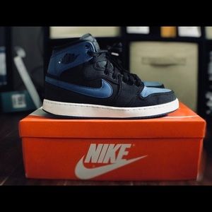 AJ1 KO HIGH “ROYAL” MENS SIZE 8